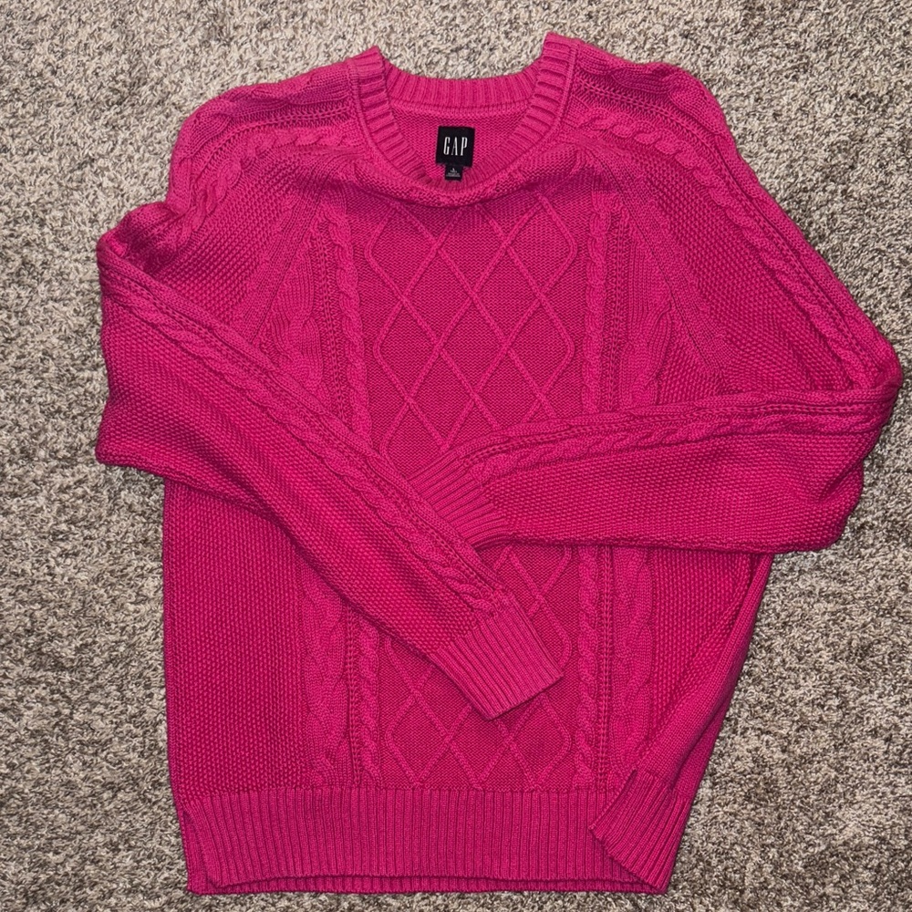 GAP Women's Fuchsia Cable Knit Sweater